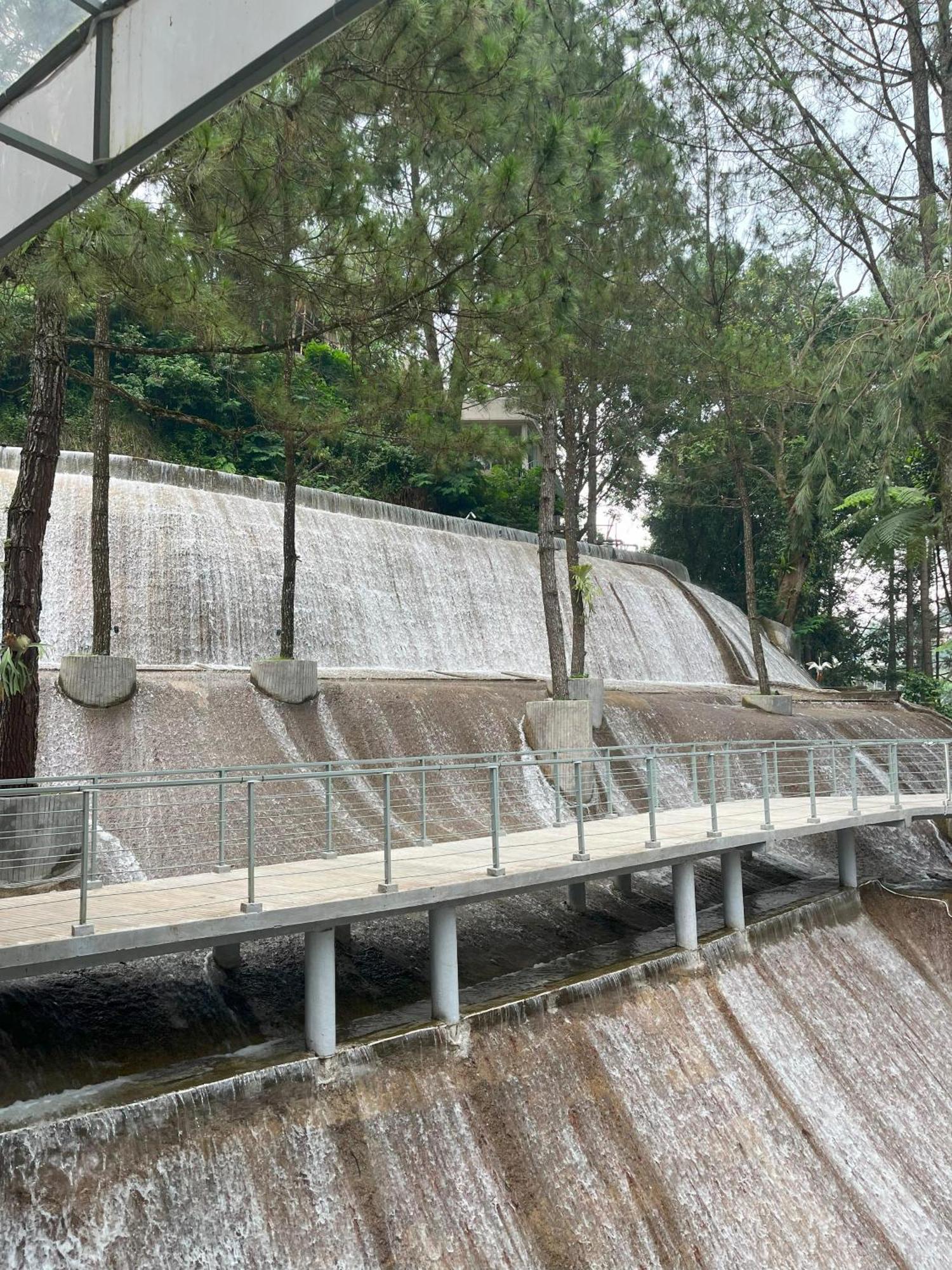 Heha Waterfall Suites & Camping Ground Paragajen エクステリア 写真
